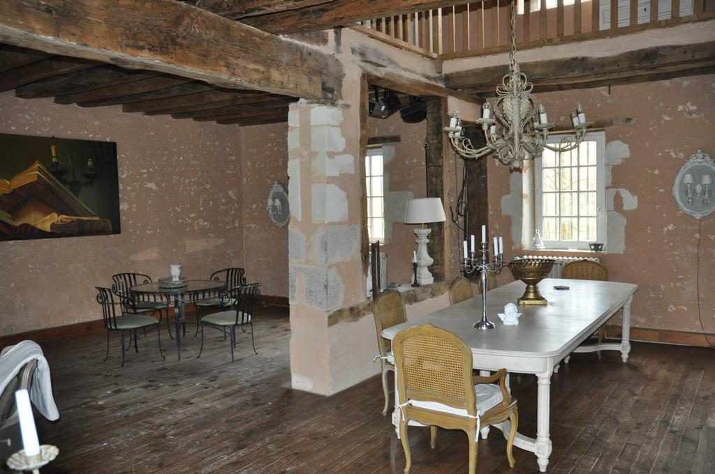 Moulin De Morance Bed & Breakfast Ecommoy Luaran gambar